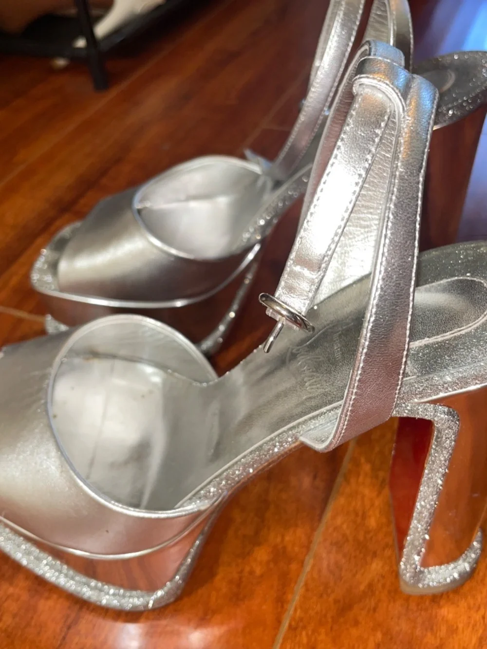 Christian louboutin silver platforms size 39
